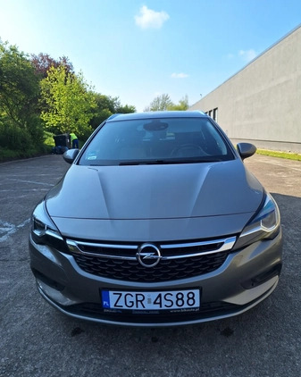 Opel Astra cena 65900 przebieg: 225000, rok produkcji 2017 z Gryfino małe 121